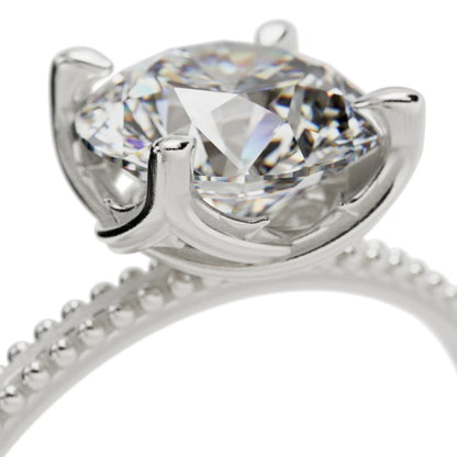 Amore Solitaire Engagement Ring - Round Cut Diamond