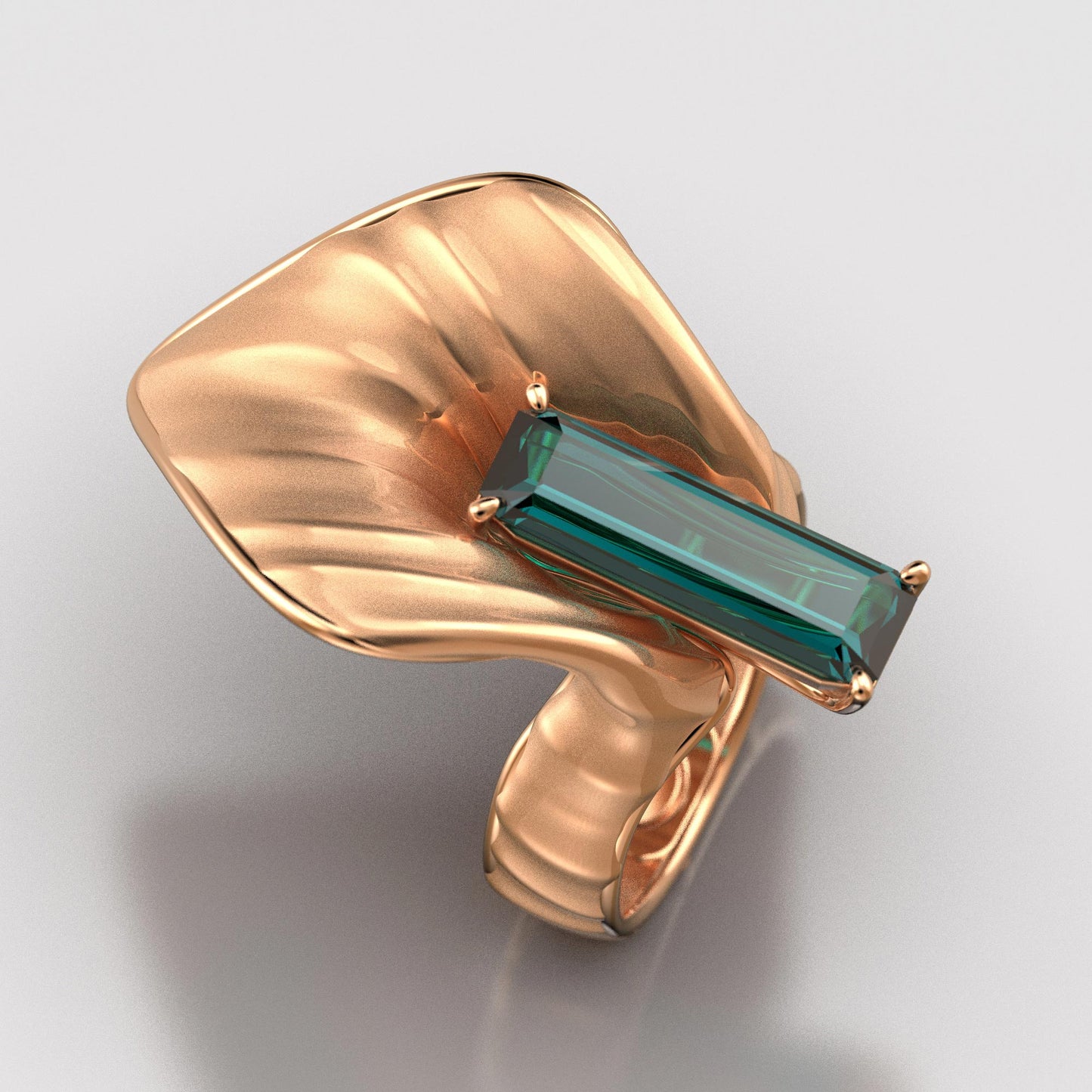 Anello in oro con tormalina indicolite