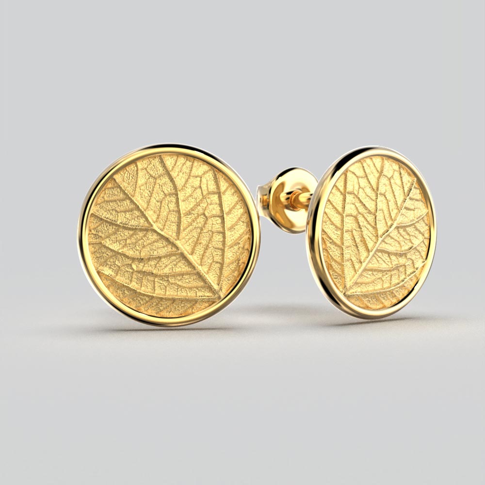 Round gold stud earrings nature inspired with leaf motif, 14k or 18k solid gold earrings made in Italy by Oltremare Gioielli